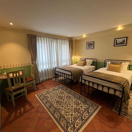 Seto Ghar Hotel Катманду Екстериор снимка
