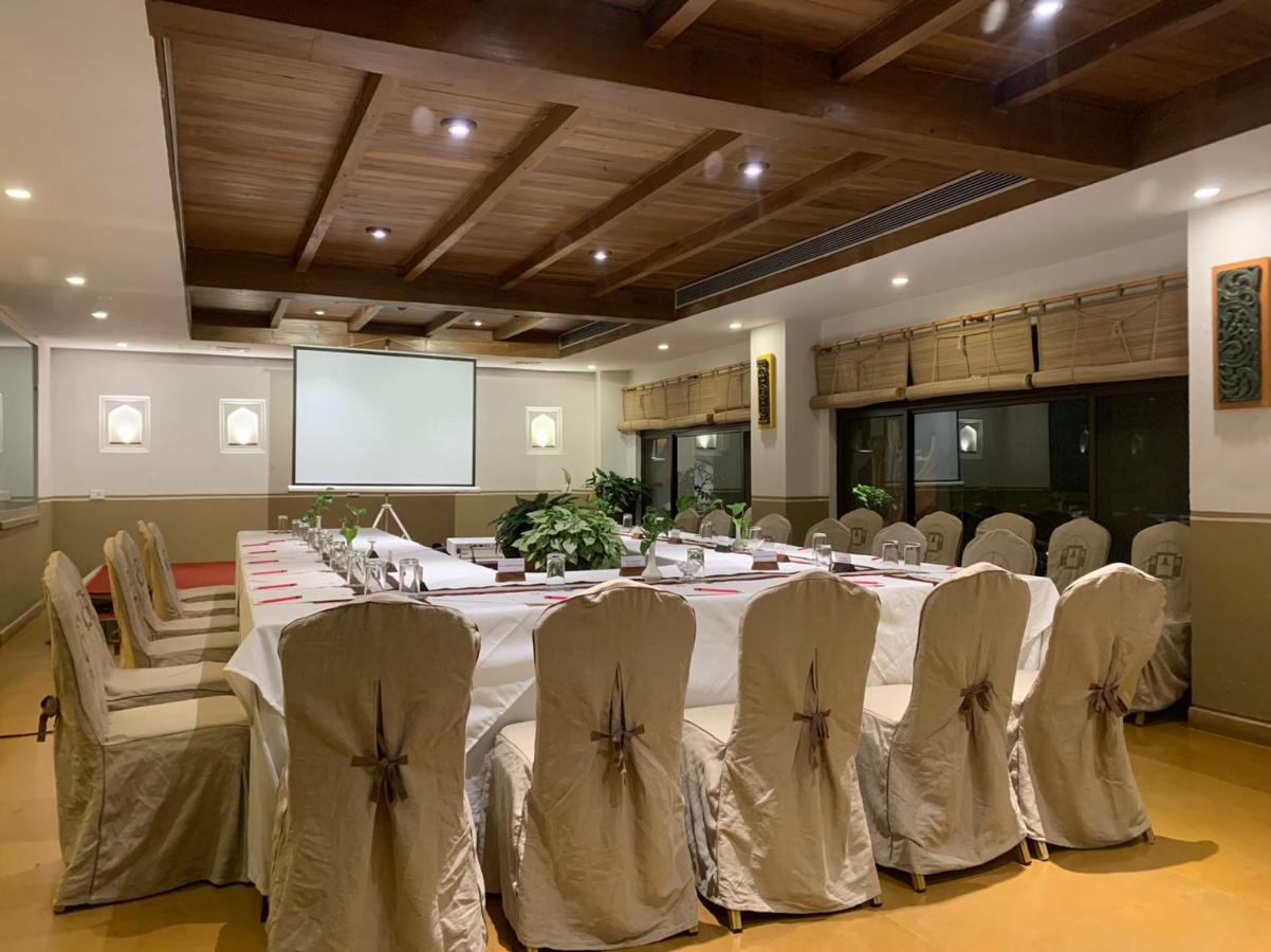 Seto Ghar Hotel Катманду Екстериор снимка