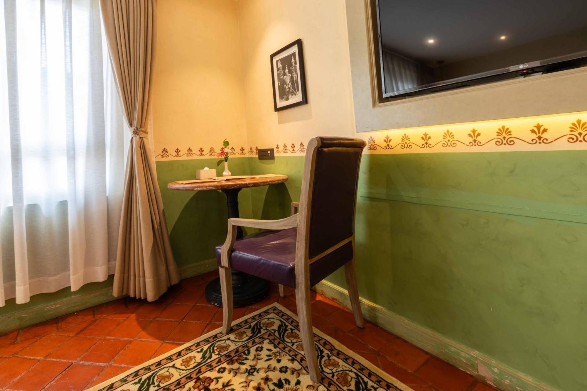 Seto Ghar Hotel Катманду Екстериор снимка