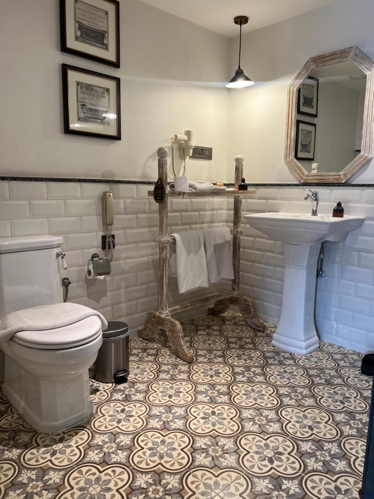 Seto Ghar Hotel Катманду Екстериор снимка