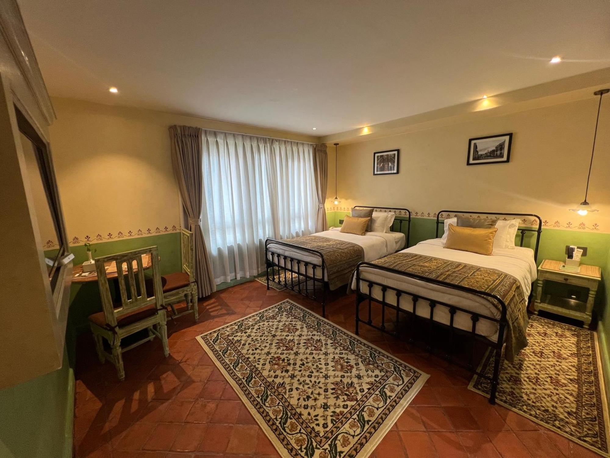 Seto Ghar Hotel Катманду Екстериор снимка