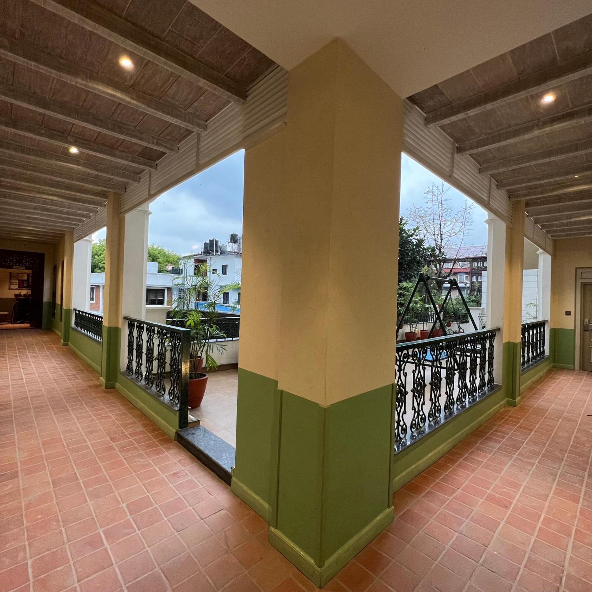 Seto Ghar Hotel Катманду Екстериор снимка